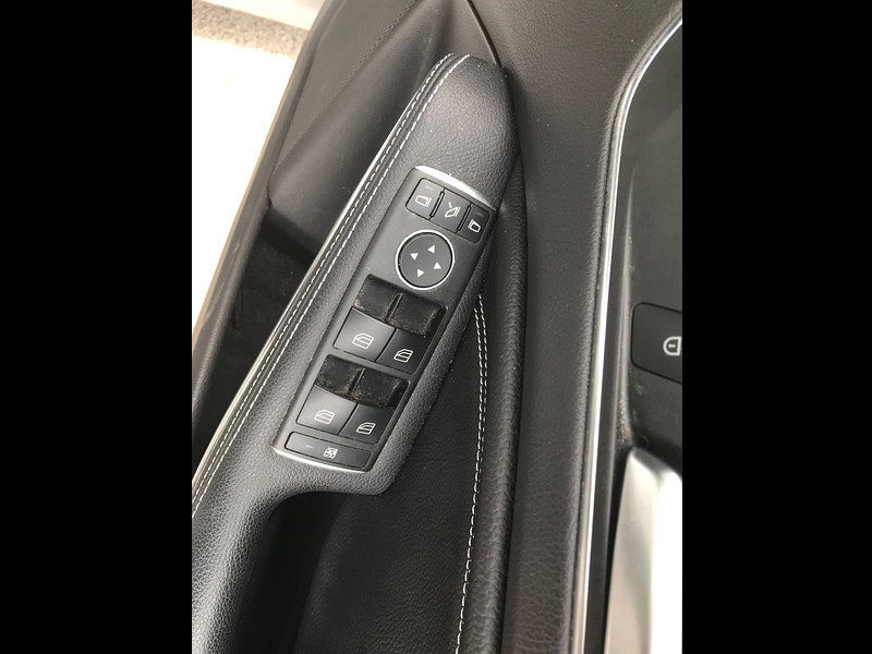 Mercedes-Benz A Class 1.5 A180d Sport (Premium) Hatchback 5dr Diesel Manual Euro 6 (s/s) (109 ps) 5dr Manual 2026