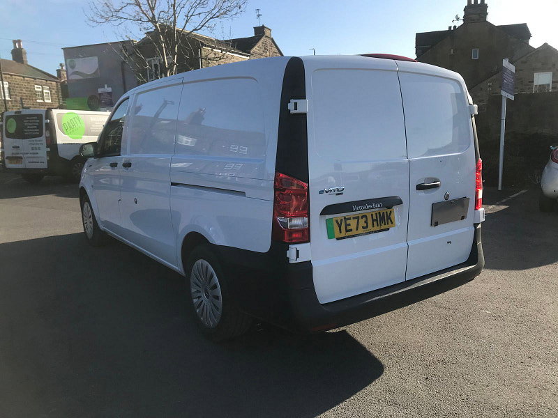 Mercedes-Benz eVito 116 e 66kWh Progressive Panel Van 6dr Electric Auto FWD L2 (LWB) (115 ps) 6dr Automatic 2026