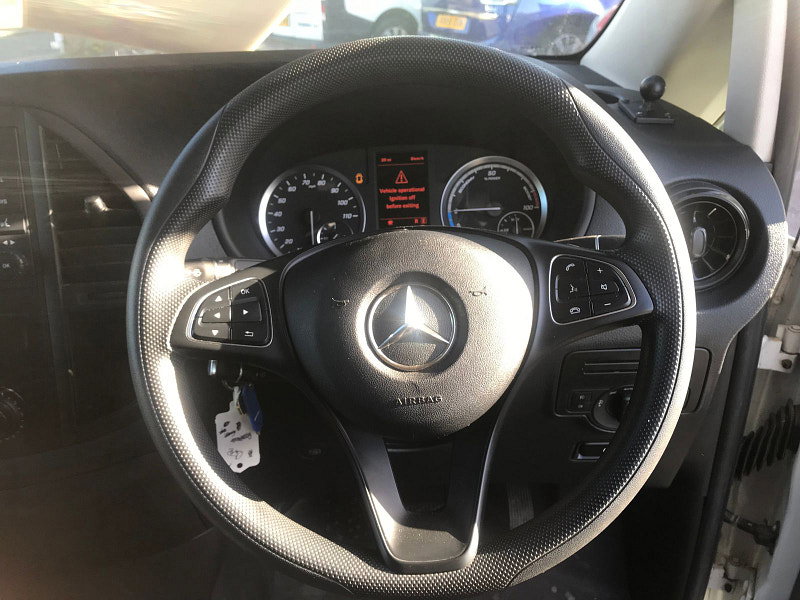 Mercedes-Benz eVito 116 e 66kWh Progressive Panel Van 6dr Electric Auto FWD L2 (LWB) (115 ps) 6dr Automatic 2026