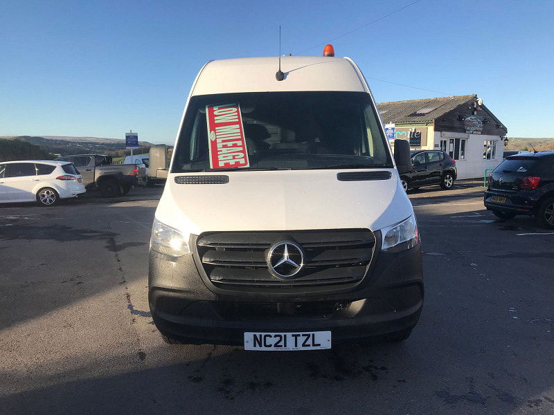 Mercedes-Benz Sprinter 1.9L 317 Progressive CDI Diesel Manual Euro 6 (168 bhp) 5dr Manual 2025