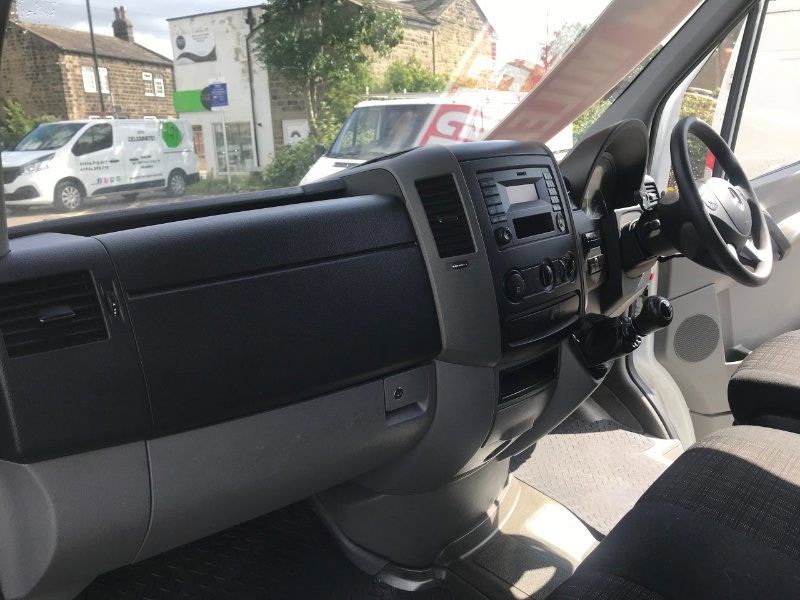Mercedes-Benz Sprinter 2.1 314 CDI Chassis Cab 2dr Diesel Manual RWD L1 (209 g/km, 140 bhp) 2dr Manual 2026