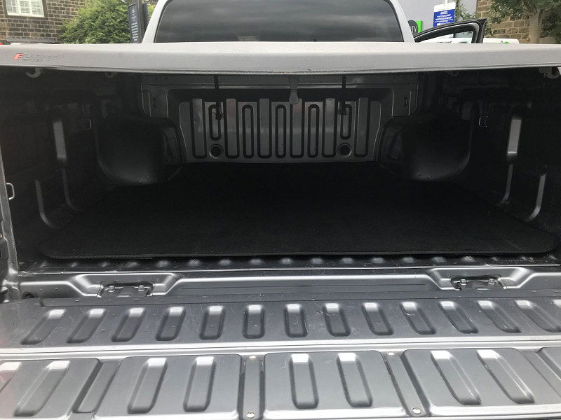 Mitsubishi L200 2.4L Challenger DI-D Auto Diesel Automatic Euro 6 (178 bhp) 4dr Automatic 2025