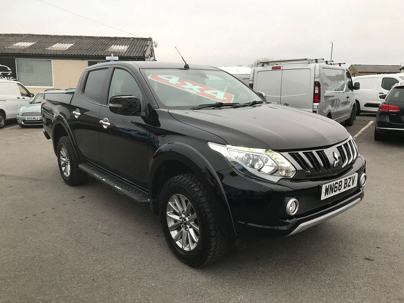 Mitsubishi L200 2.4L DI-D 4WD BARBARIAN DCB Diesel Automatic Euro 6 (178 bhp) 4dr Automatic 2024