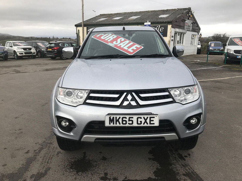 Mitsubishi L200 2.5L DI-D 4X4 CHALLENGER LB DCB 5dr Diesel Manual Euro 5 (175 bhp) 5dr Manual 2025