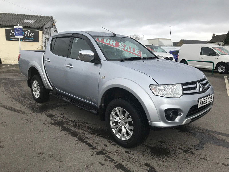Mitsubishi L200 2.5L DI-D 4X4 CHALLENGER LB DCB 5dr Diesel Manual Euro 5 (175 bhp) 5dr Manual 2025