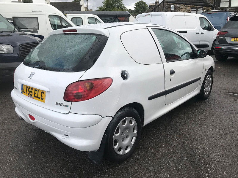 Peugeot 206 1.4L TD Diesel Manual Euro 3 (67 bhp) 3dr Manual 2025