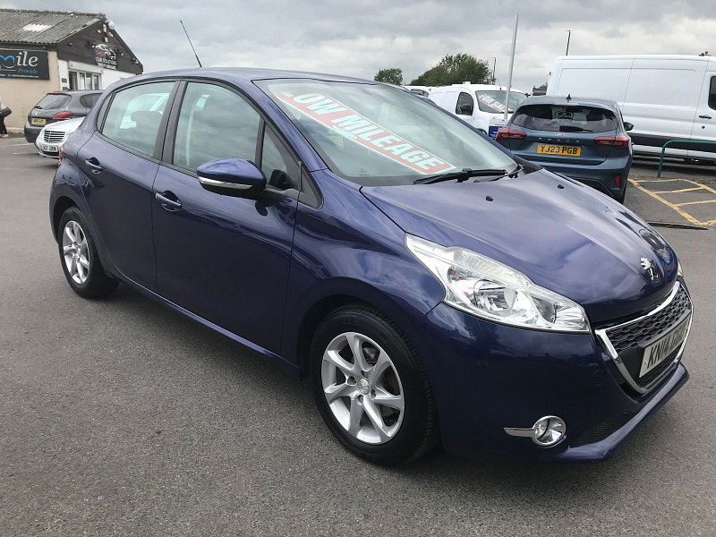 Peugeot 208 1.4L Active HDi Hatchback 5dr Diesel Manual Euro 5 (68 bhp) 5dr Manual 2025
