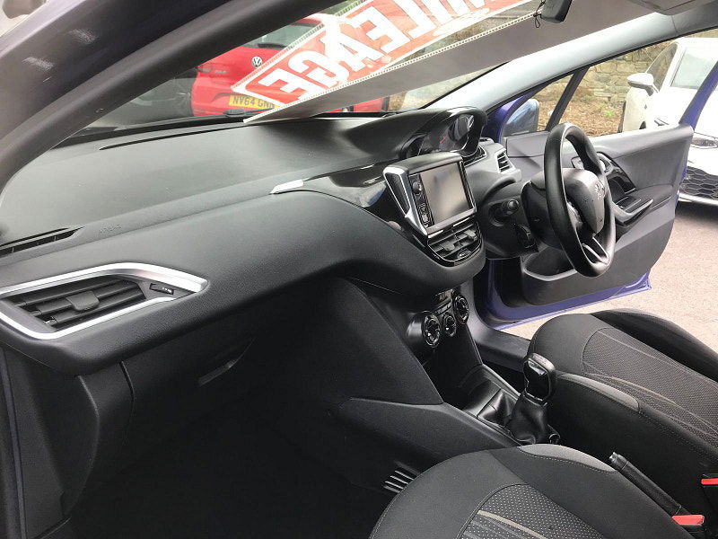 Peugeot 208 1.4L Active HDi Hatchback 5dr Diesel Manual Euro 5 (68 bhp) 5dr Manual 2025
