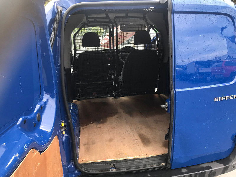 Peugeot Bipper 1.2L S HDi Diesel Manual Euro 5 (75 bhp) 4dr Manual 2025