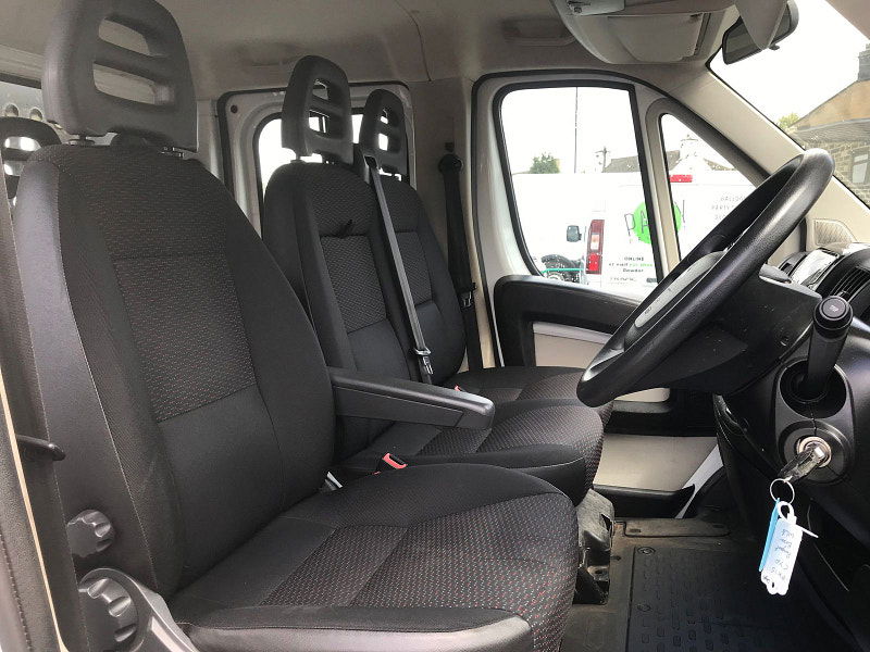 Peugeot Boxer 2.2L 335 L3 HDi Diesel Manual Euro 5 (130 bhp) 4dr Manual 2025