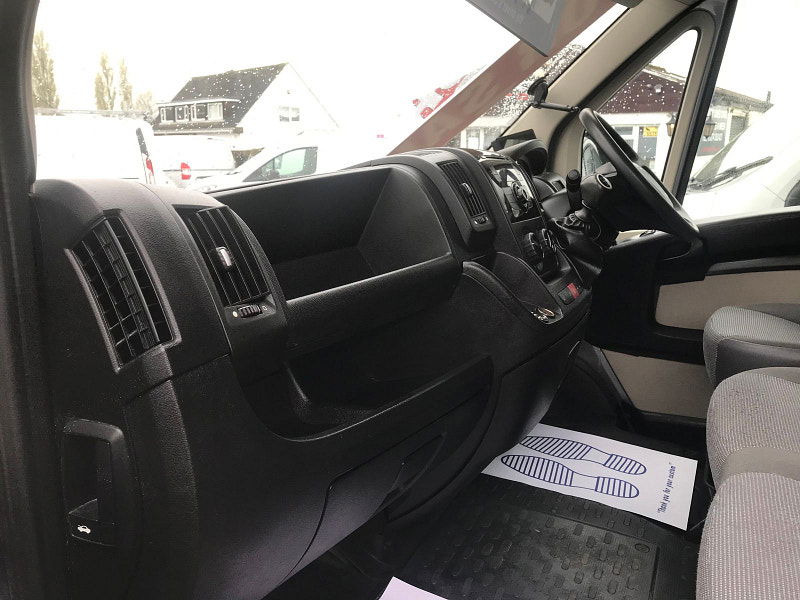Peugeot Boxer 2.2L HDI 335 L3H2 P/V Diesel Manual Euro 5 (130 bhp) 3dr Manual 2025