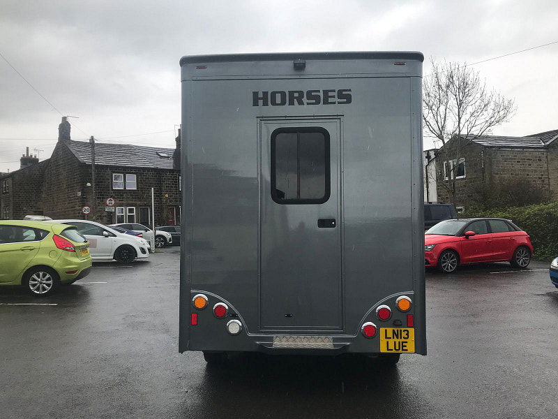 Peugeot Boxer 2.2L HDI 335 L3H2 P/V Diesel Manual Euro 5 (130 bhp) 3dr Manual 2025