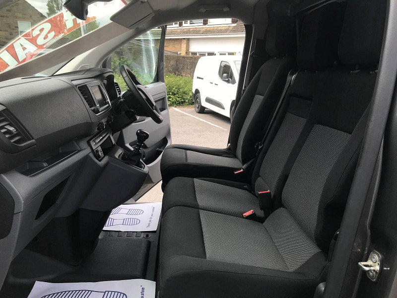 Peugeot Expert 1.5 BlueHDi 1000 Professional Premium Long Panel Van 6dr Diesel Manual LWB Euro 6 (s/s) (100 bhp) 6dr Manual 2026