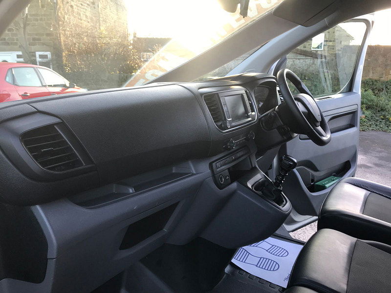 Peugeot Expert 1.6L Professional Standard Blue HDi Diesel Manual Euro 6 (115 bhp) 5dr Manual 2025