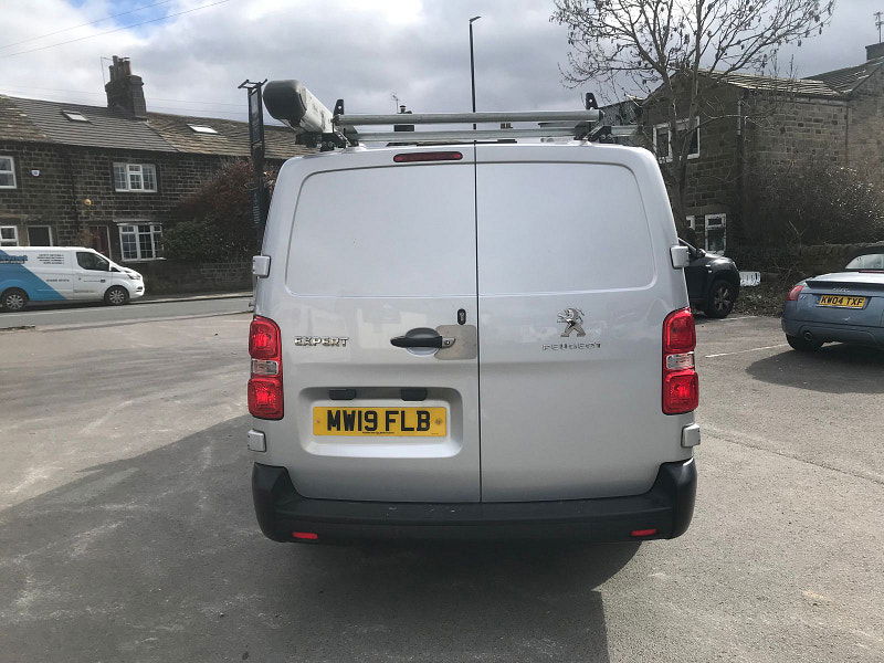 Peugeot Expert 2.0 BlueHDi 1400 Professional Long Panel Van 6dr Diesel Manual LWB Euro 6 (s/s) (120 ps) 6dr Manual 2026