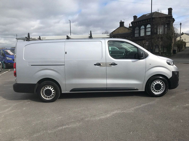 Peugeot Expert 2.0 BlueHDi 1400 Professional Long Panel Van 6dr Diesel Manual LWB Euro 6 (s/s) (120 ps) 6dr Manual 2026