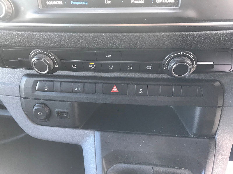 Peugeot Expert 2.0 BlueHDi 1400 Professional Long Panel Van 6dr Diesel Manual LWB Euro 6 (s/s) (120 ps) 6dr Manual 2026