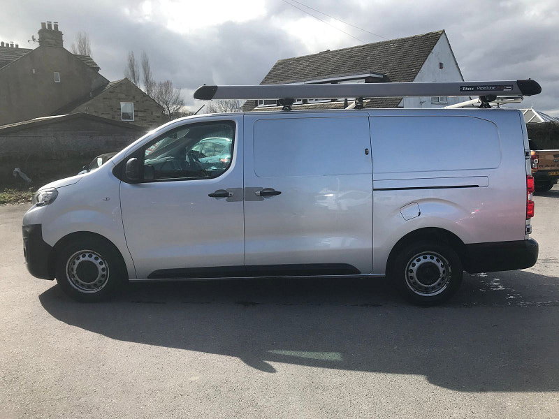 Peugeot Expert 2.0 BlueHDi 1400 Professional Long Panel Van 6dr Diesel Manual LWB Euro 6 (s/s) (120 ps) 6dr Manual 2026