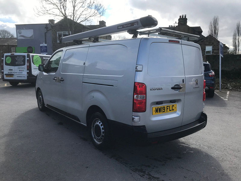 Peugeot Expert 2.0 BlueHDi 1400 Professional Long Panel Van 6dr Diesel Manual LWB Euro 6 (s/s) (120 ps) 6dr Manual 2026