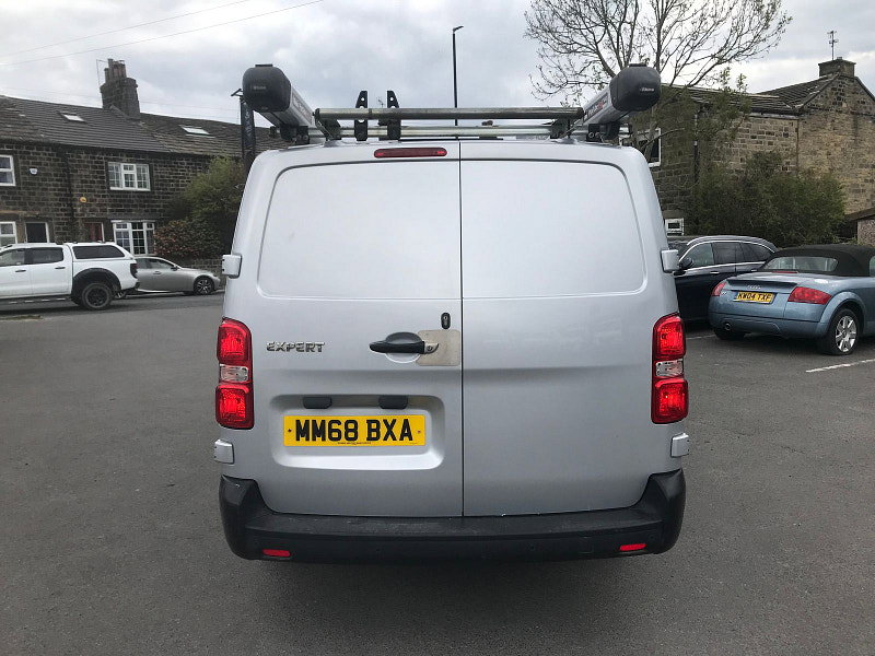 Peugeot Expert 2.0 BlueHDi 1400 Professional Long Panel Van 6dr Diesel Manual LWB Euro 6 (s/s) (120 ps) 6dr Manual 2026