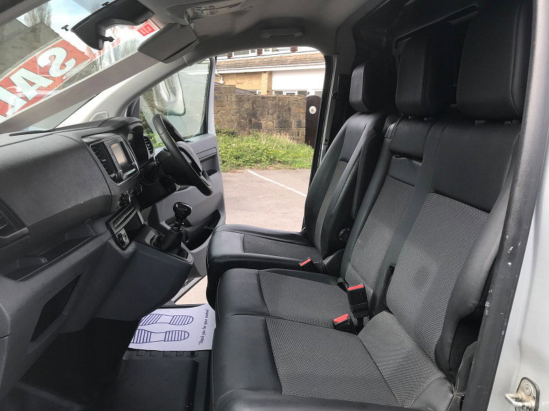 Peugeot Expert 2.0 BlueHDi 1400 Professional Long Panel Van 6dr Diesel Manual LWB Euro 6 (s/s) (120 ps) 6dr Manual 2026