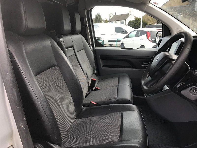 Peugeot Expert 2.0 BlueHDi 1400 Professional Long Panel Van 6dr Diesel Manual LWB Euro 6 (s/s) (120 ps) 6dr Manual 2026