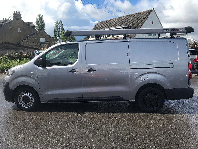 Peugeot Expert 2.0 BlueHDi 1400 Professional Long Panel Van 6dr Diesel Manual LWB Euro 6 (s/s) (120 ps) 6dr Manual 2026