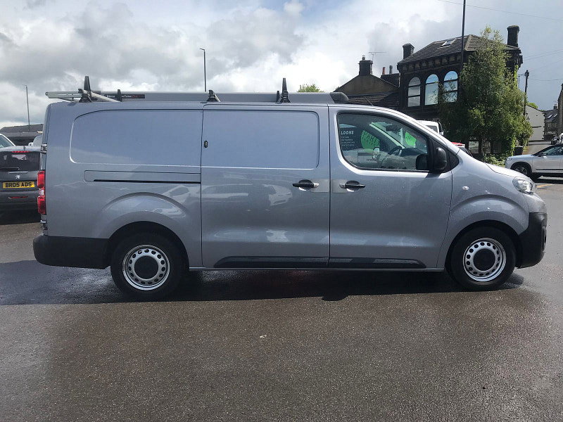 Peugeot Expert 2.0 BlueHDi 1400 Professional Long Panel Van 6dr Diesel Manual LWB Euro 6 (s/s) (120 ps) 6dr Manual 2026