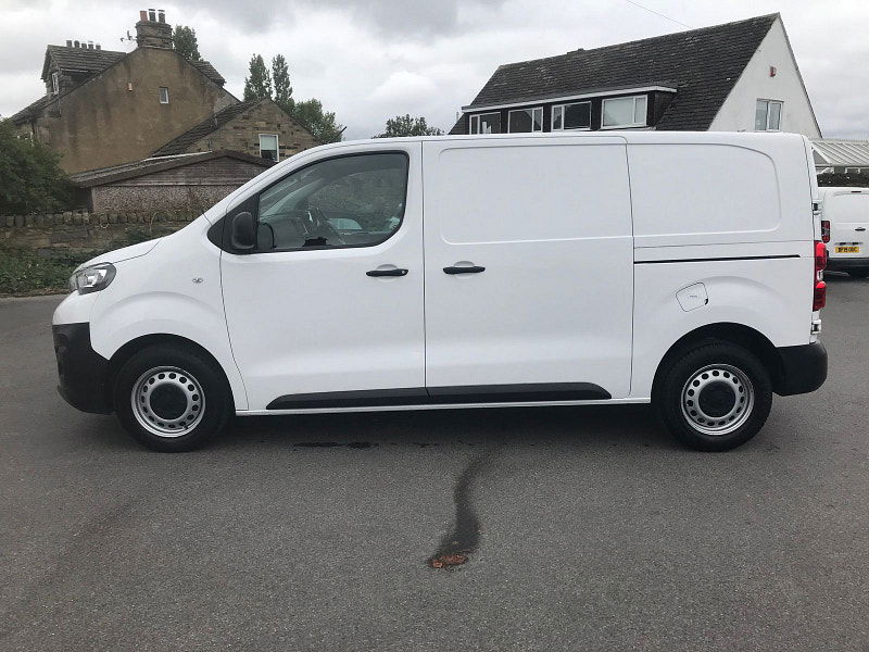 Peugeot Expert 2.0L Professional L1 Blue HDi  Diesel Manual Euro 6 (121 bhp) 6dr Manual 2025
