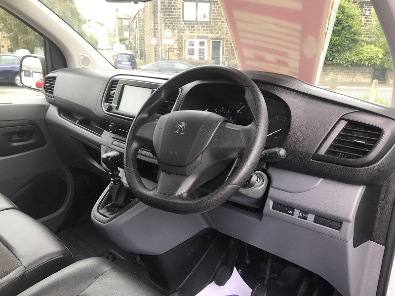 Peugeot Expert 2.0L Professional L1 Blue HDi  Diesel Manual Euro 6 (121 bhp) 6dr Manual 2025