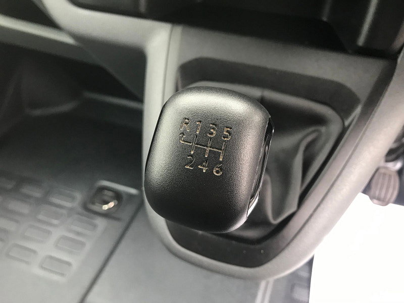 Peugeot Expert 2.0L Professional L1 Blue HDi Diesel Manual Euro 6 (121 bhp) 6dr Manual 2026