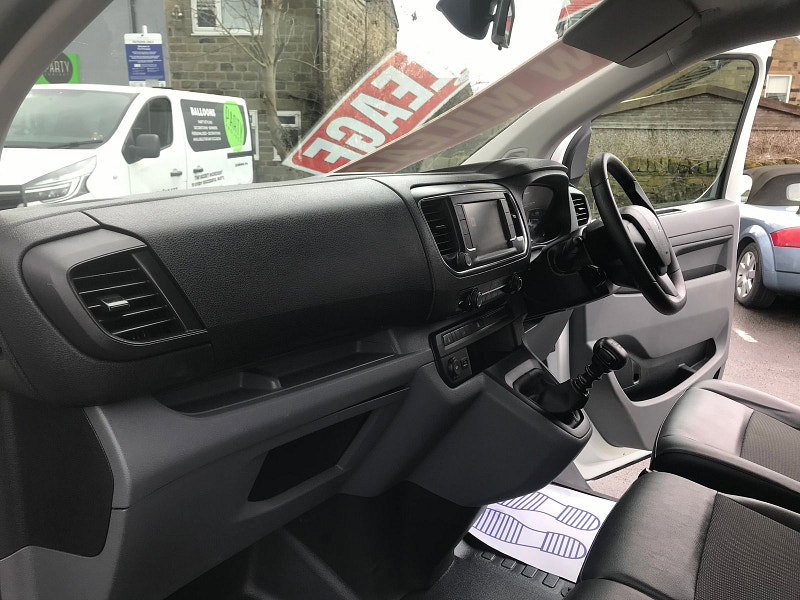 Peugeot Expert 2.0L Professional L1 Blue HDi Diesel Manual Euro 6 (121 bhp) 6dr Manual 2026