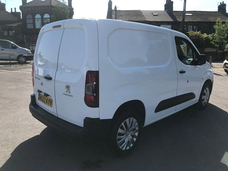 Peugeot Partner 1.5 BlueHDi 1000 Professional Premium Standard Panel Van 5dr Diesel Manual SWB Euro 6 (100 bhp) 5dr Manual 2026