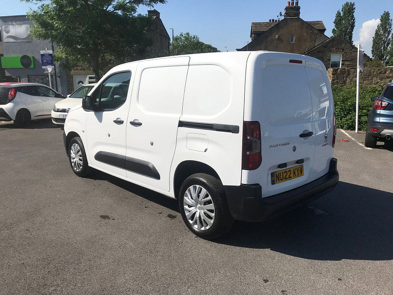 Peugeot Partner 1.5 BlueHDi 1000 Professional Premium Standard Panel Van 5dr Diesel Manual SWB Euro 6 (100 bhp) 5dr Manual 2026