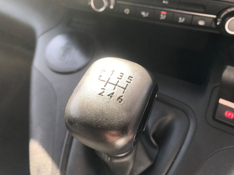 Peugeot Partner 1.5 BlueHDi 1000 Professional Premium Standard Panel Van 5dr Diesel Manual SWB Euro 6 (100 bhp) 5dr Manual 2026