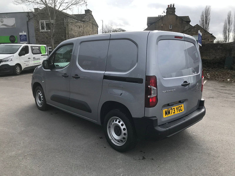 Peugeot Partner 1.5 BlueHDi 1000 Professional Premium + Standard Panel Van 5dr Diesel Manual SWB Euro 6 (s/s) (100 bhp) 5dr Manual 2026