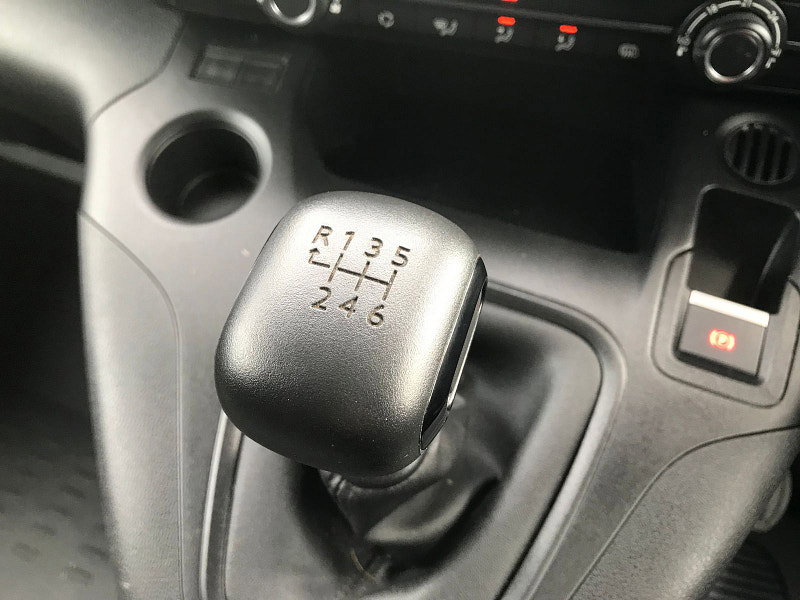 Peugeot Partner 1.5 BlueHDi 1000 Professional Premium + Standard Panel Van 5dr Diesel Manual SWB Euro 6 (s/s) (100 bhp) 5dr Manual 2026