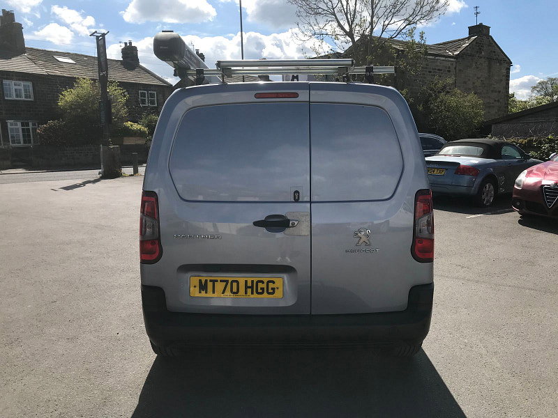 Peugeot Partner 1.5 BlueHDi 1000 Professional Standard Panel Van 5dr Diesel Manual SWB Euro 6 (s/s) (100 bhp) 5dr Manual 2026