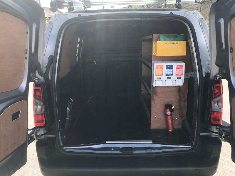 Peugeot Partner 1.5 BlueHDi 1000 Professional Standard Panel Van 5dr Diesel Manual SWB Euro 6 (s/s) (100 bhp) 5dr Manual 2026