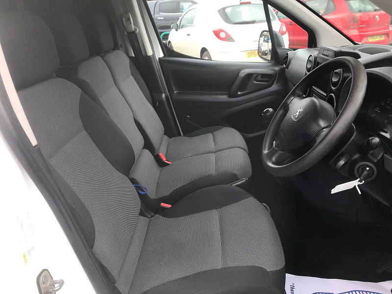 Peugeot Partner 1.6L BLUE HDI PROFESSIONAL L1 Diesel Manual Euro 6 (100 bhp) 5dr Manual 2025