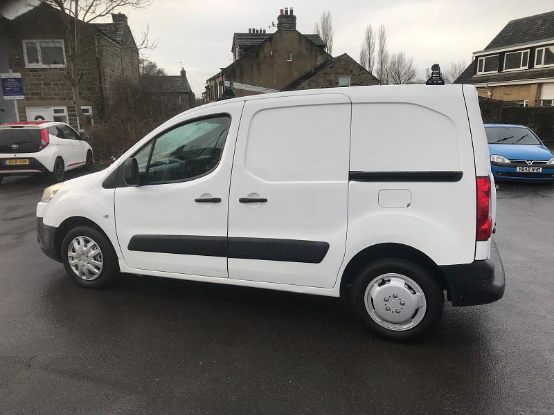 Peugeot Partner 1.6L HDI S L1 850 Diesel Manual Euro 5 (89 bhp) 5dr Manual 2025