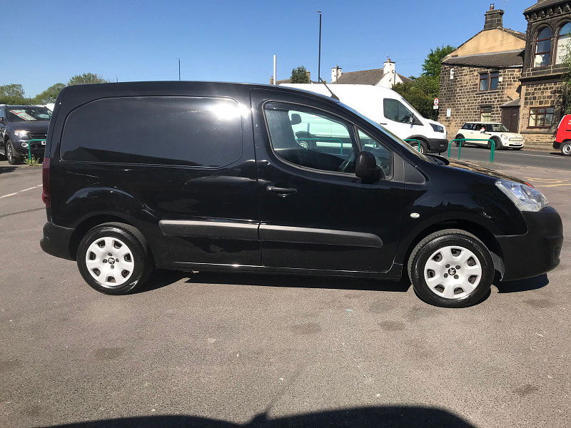 Peugeot Partner 1.6L Professional L1 Blue HDi  Diesel Manual Euro 6 (75 bhp) 5dr Manual 2025