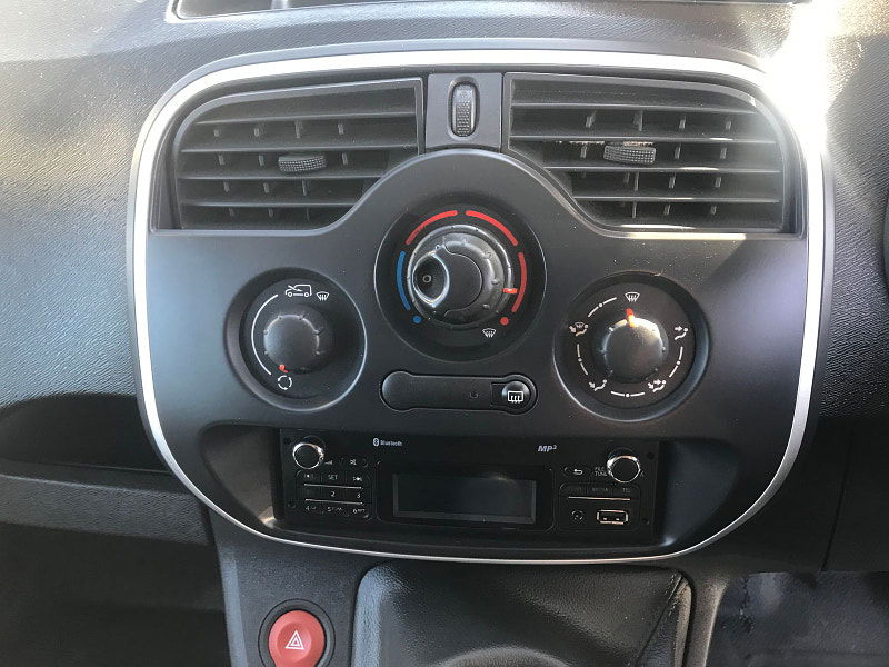 Renault Kangoo 1.5L ML19 DCI Diesel Manual Euro 5 (75 bhp) 5dr Manual 2025