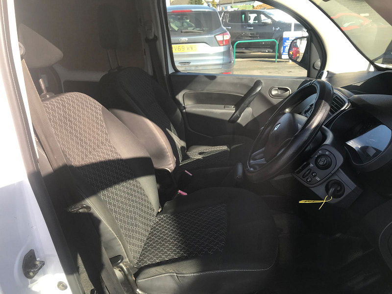Renault Kangoo 1.5L ML19 DCI Diesel Manual Euro 5 (75 bhp) 5dr Manual 2025