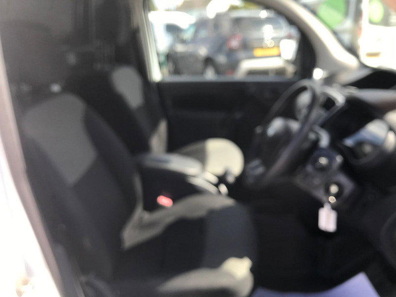 Renault Kangoo Maxi 1.5 dCi ENERGY LL21 Business+ Panel Van 6dr Diesel Manual L3 H1 Euro 6 (s/s) (90 ps) 6dr Manual 2026