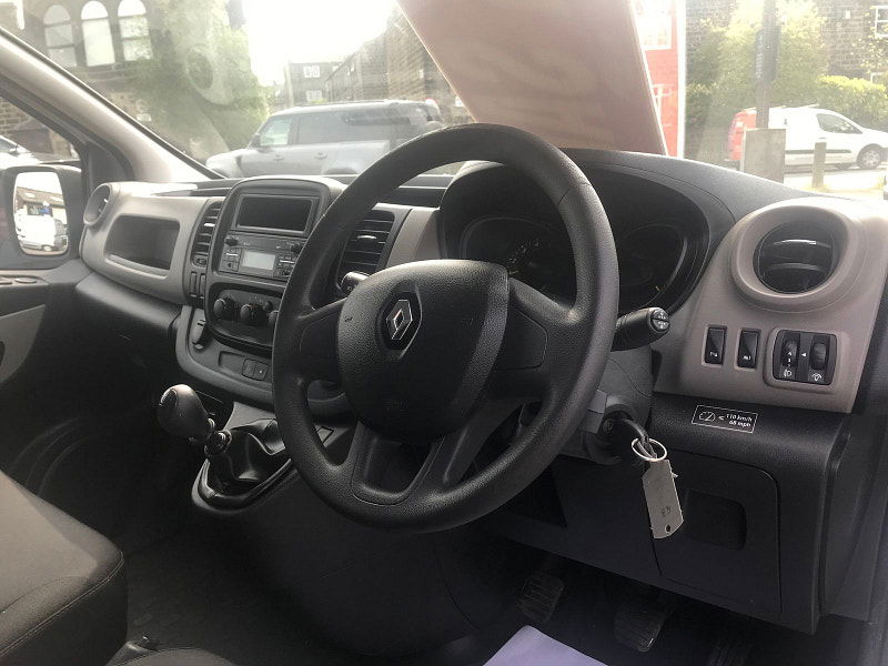 Renault Trafic 1.6L SL27 BUSINESS ENERGY DCI Diesel Manual Euro 6 (125 bhp) 5dr Manual 2025