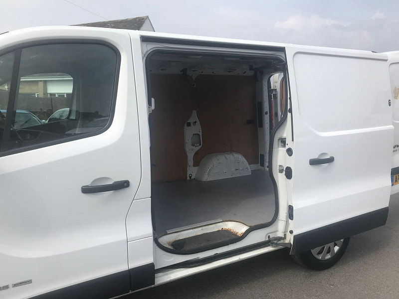 Renault Trafic 1.6L SL27 BUSINESS ENERGY DCI Diesel Manual Euro 6 (125 bhp) 5dr Manual 2025