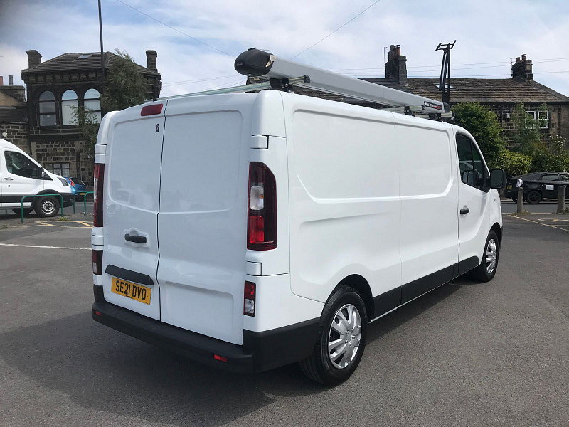 Renault Trafic 2.0L LL30 Business+ Energy dCi Diesel Manual Euro 6 (144 bhp) 5dr Manual 2026