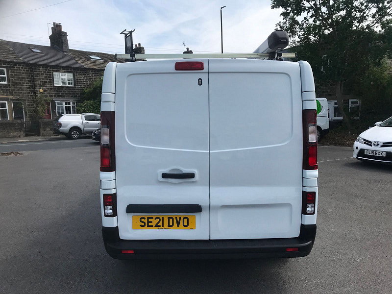 Renault Trafic 2.0L LL30 Business+ Energy dCi Diesel Manual Euro 6 (144 bhp) 5dr Manual 2026