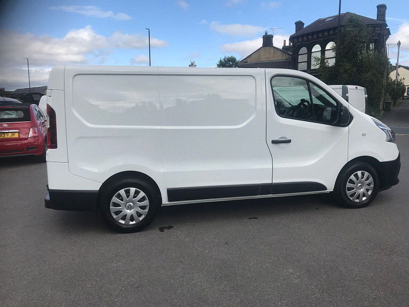 Renault Trafic 2.0L SL28 Business+ Energy dCi Auto Diesel Automatic Euro 6 (144 bhp) 5dr Automatic 2024